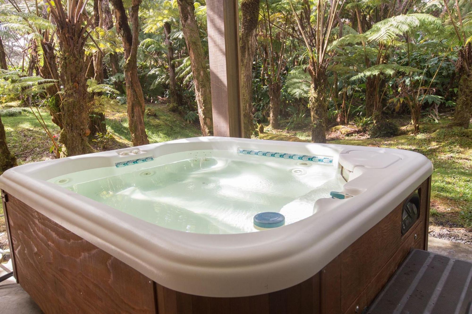 Hale Mauna Loa Upper Level With Shared Hot Tub 볼케이노 외부 사진