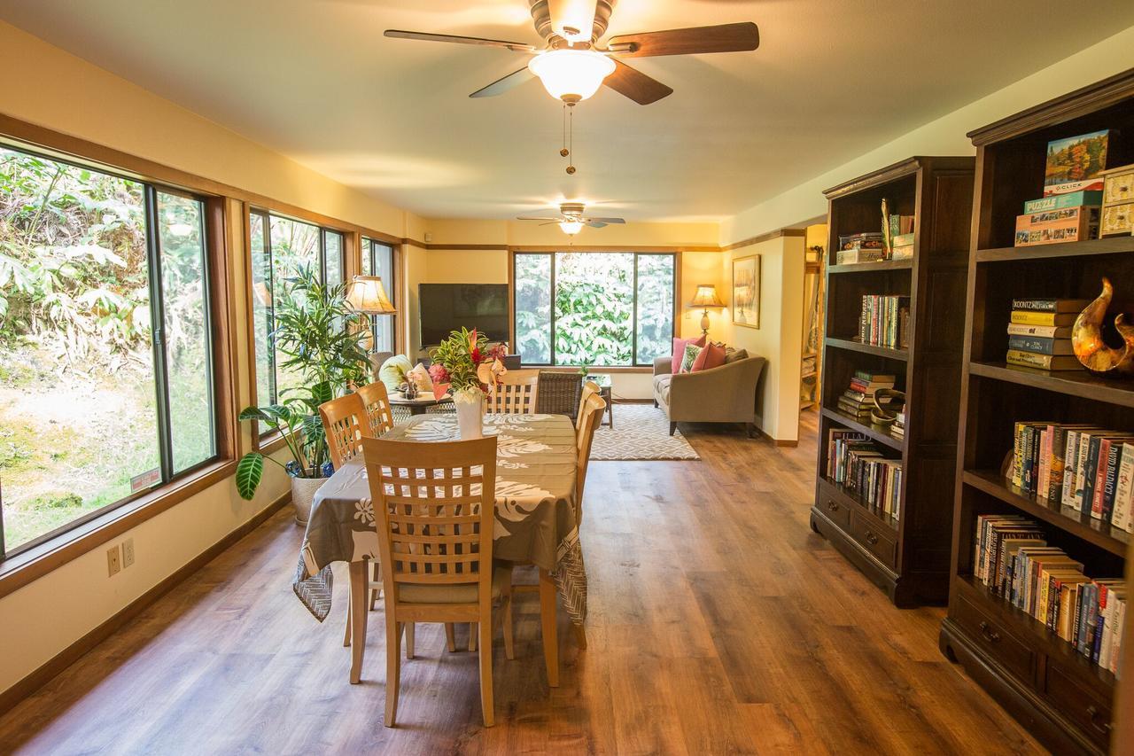 Hale Mauna Loa Upper Level With Shared Hot Tub 볼케이노 외부 사진